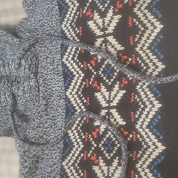 4T Longsleeve lot (Carters/Gap) - Picture 4 of 4